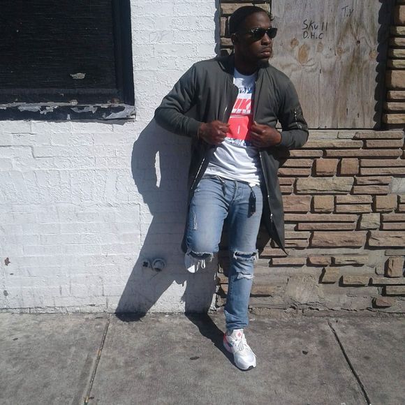 Meet your Posher, Brandon - Picture 1 of 1